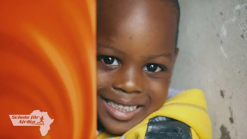 Video Schule für Afrika auf YouTube ansehen
